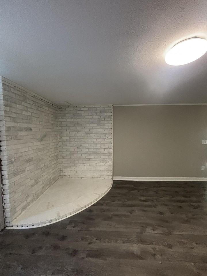 1423 Aldrich St Ne - Photo 3 of 16