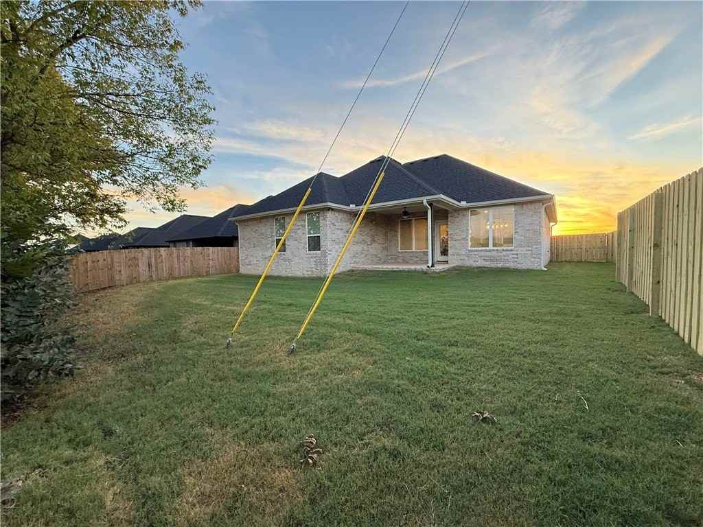 1602 Christman St - Photo 3 of 23
