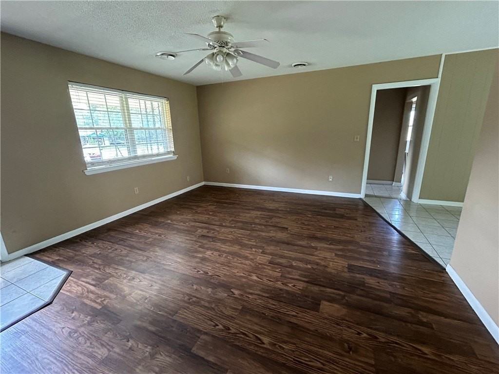 202 Ritter Circle Dr - Photo 2 of 10