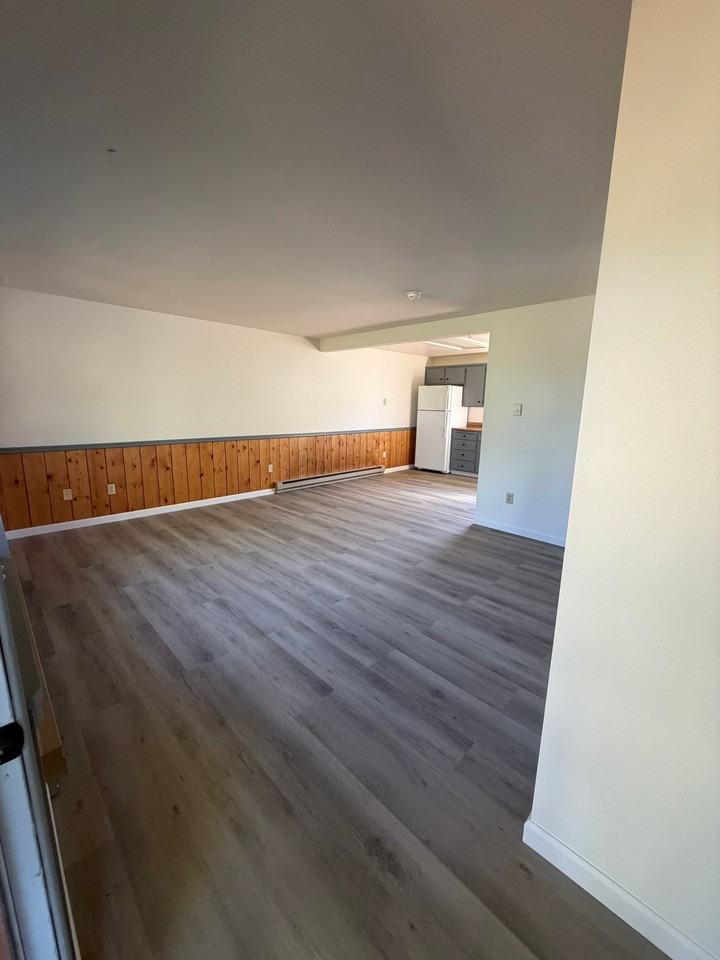 20 Jeffrey Dr - Photo 2 of 7