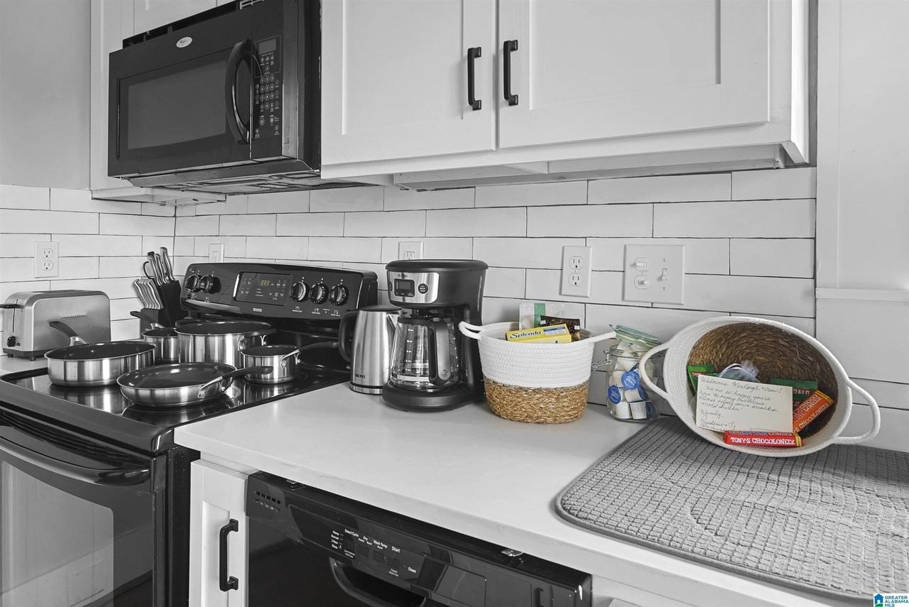 1600 15th St S - Photo 7 of 22