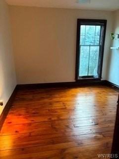 136 Prospect Ave - Photo 4 of 14