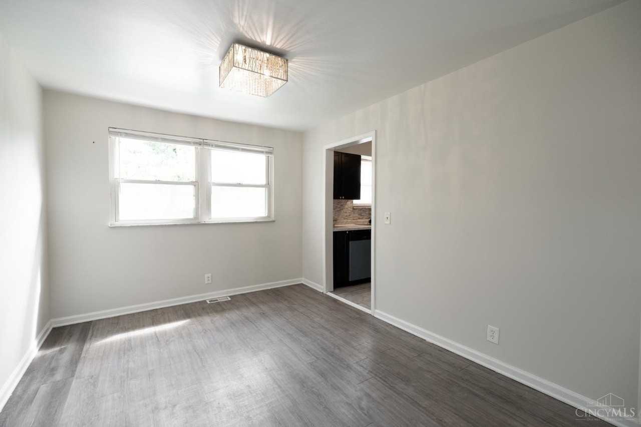 11478 Ivyrock Ct - Photo 5 of 21