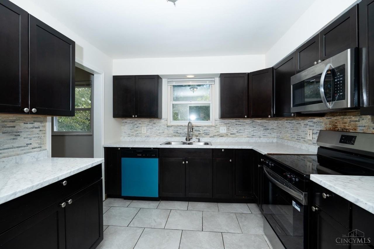 11478 Ivyrock Ct - Photo 7 of 21