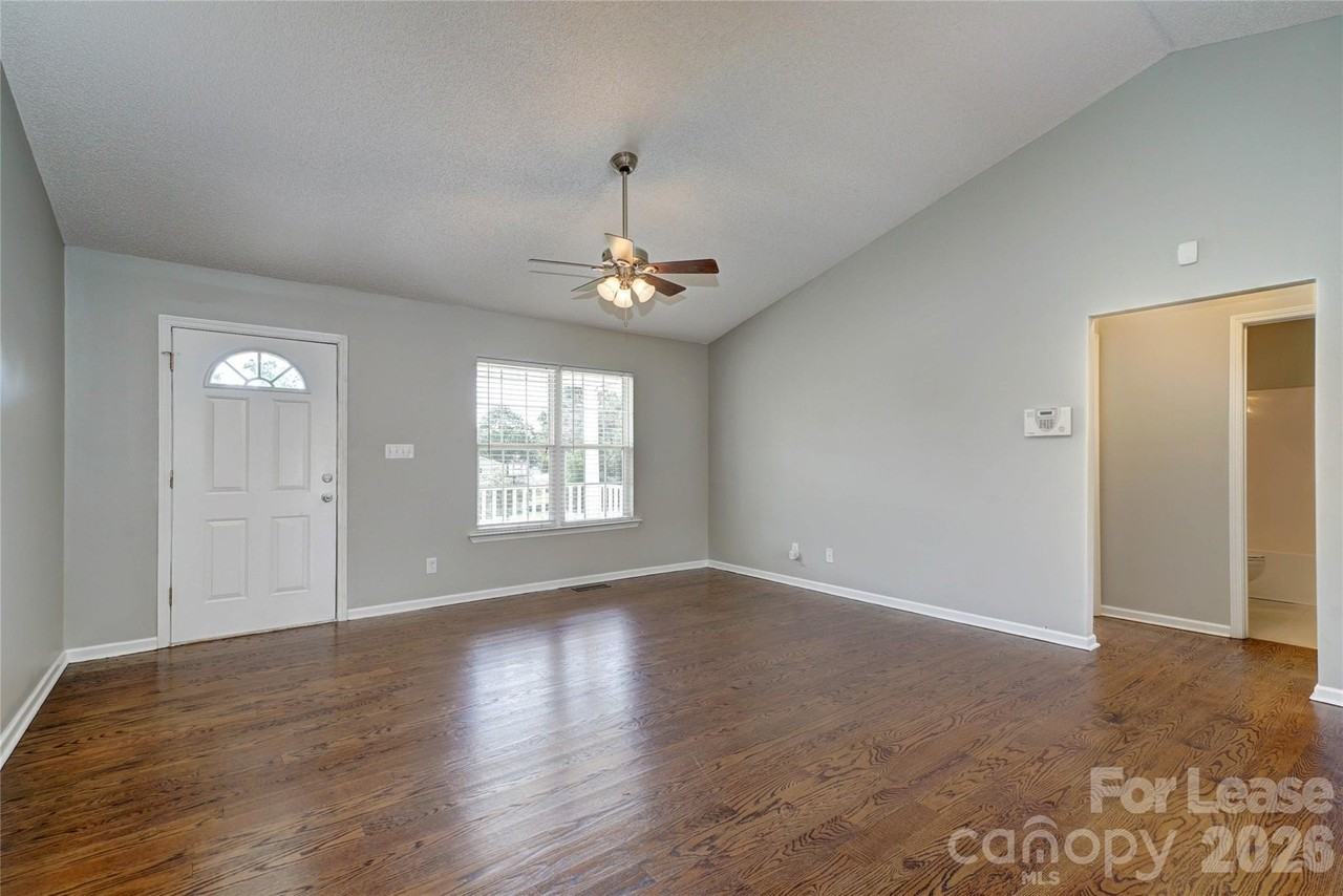 115 Garden St - Photo 5 of 19