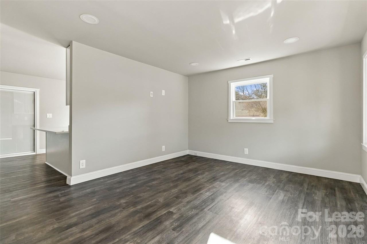 1200 Weststone Dr - Photo 5 of 29