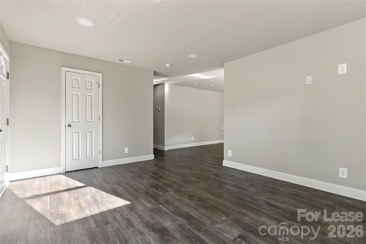 1200 Weststone Dr - Photo 7 of 29