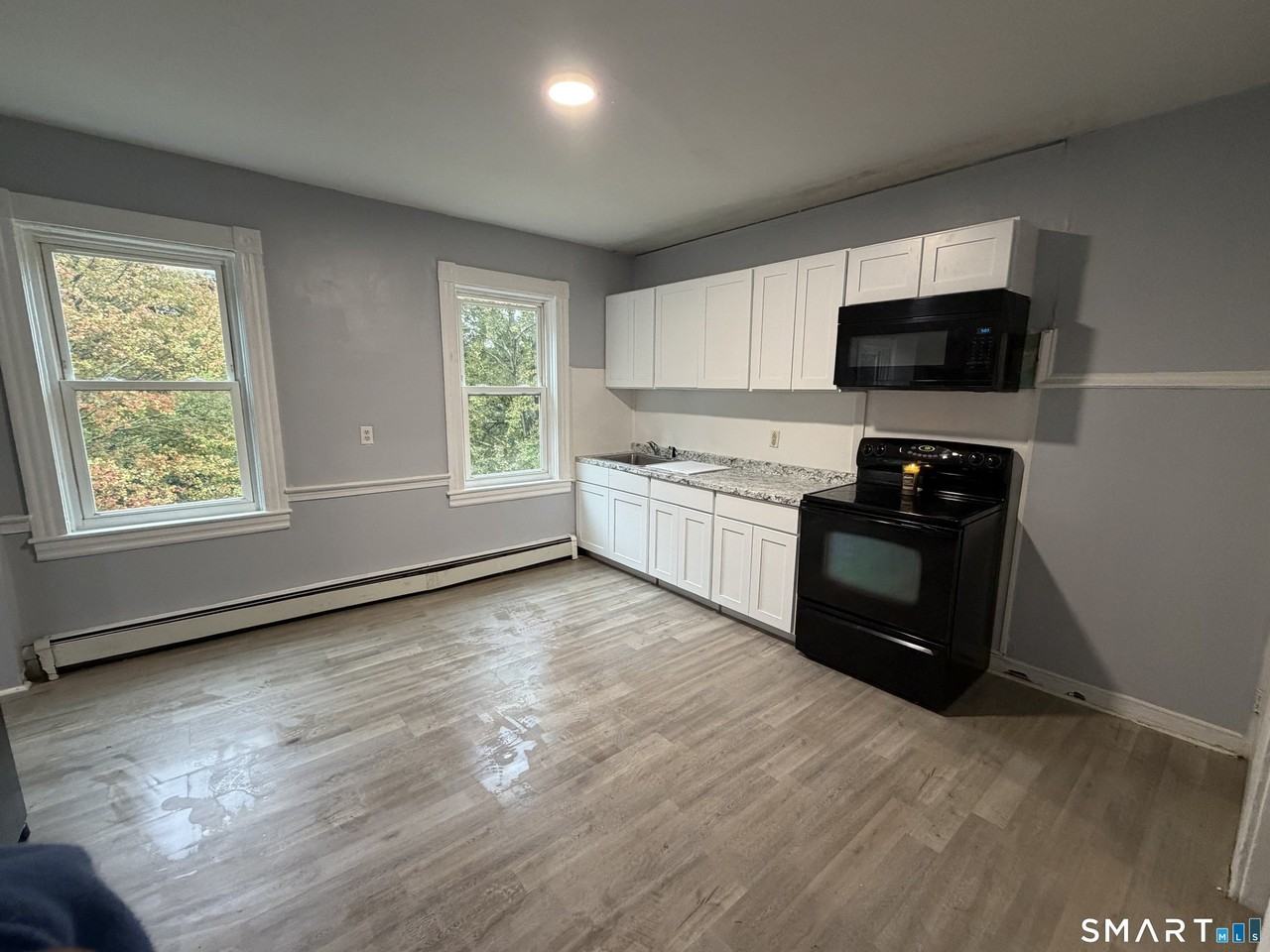 187 Prospect St - Photo 6 of 13