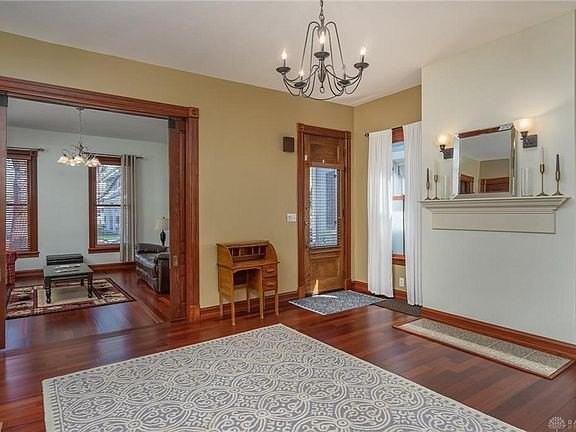 38 Green St - Photo 6 of 16