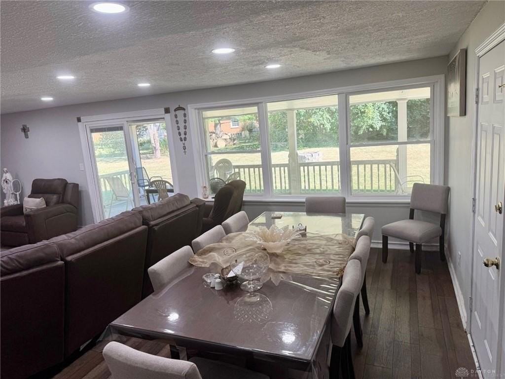 202 Anton Ct - Photo 3 of 18