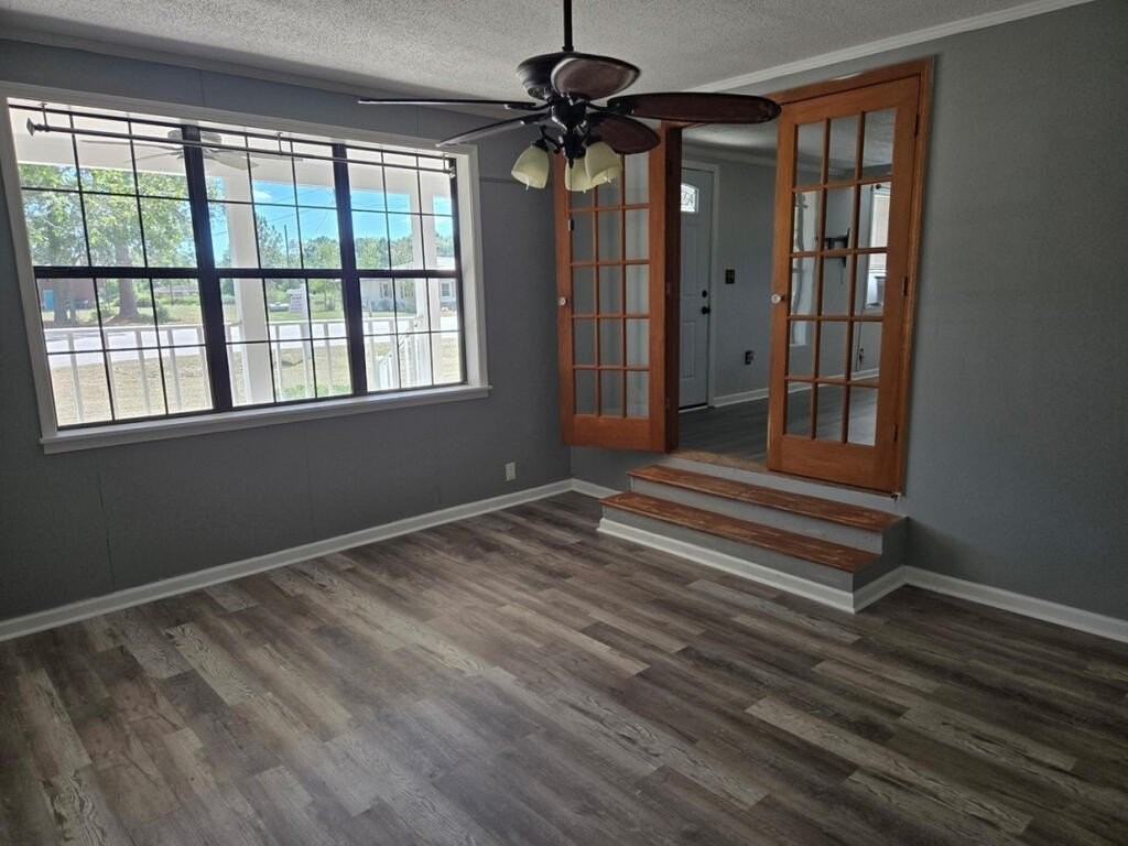 266 W Main St - Photo 2 of 7