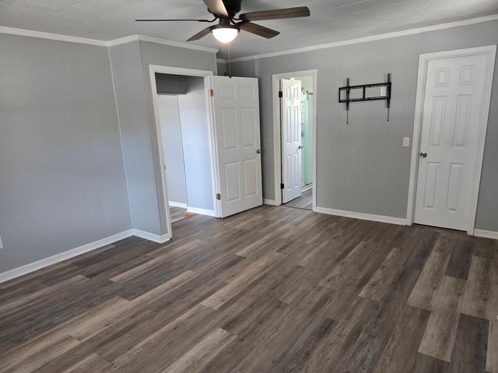 266 W Main St - Photo 5 of 7