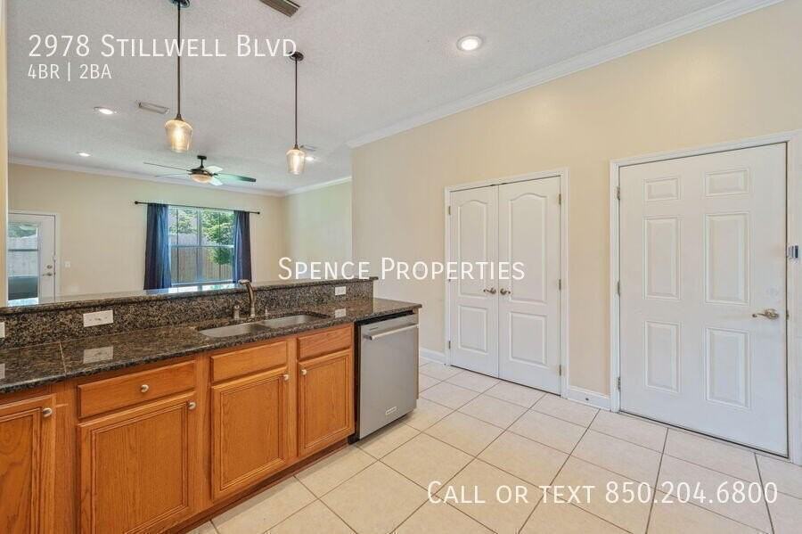 2978 Stillwell Blvd - Photo 6 of 29