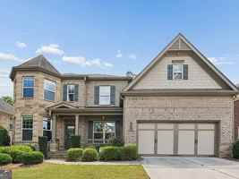featured image of 4470 Skylark Ln #R