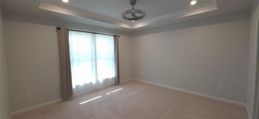 5745 Grapewood St - Photo 7 of 31