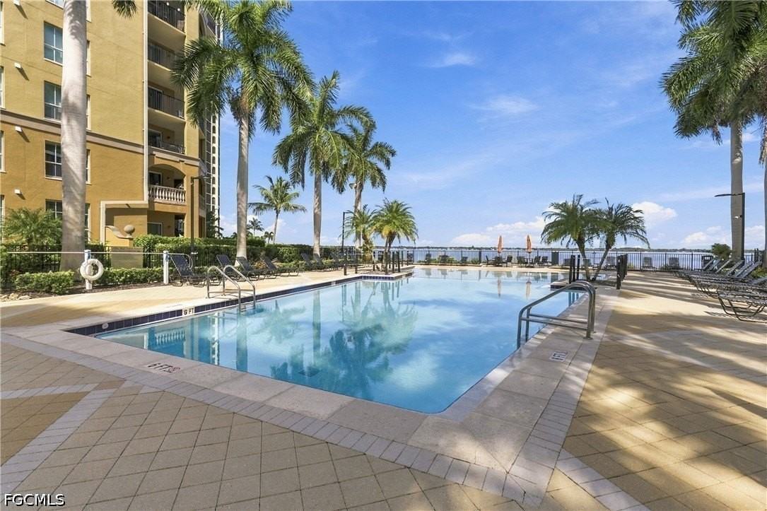 2825 Palm Beach Blvd #410