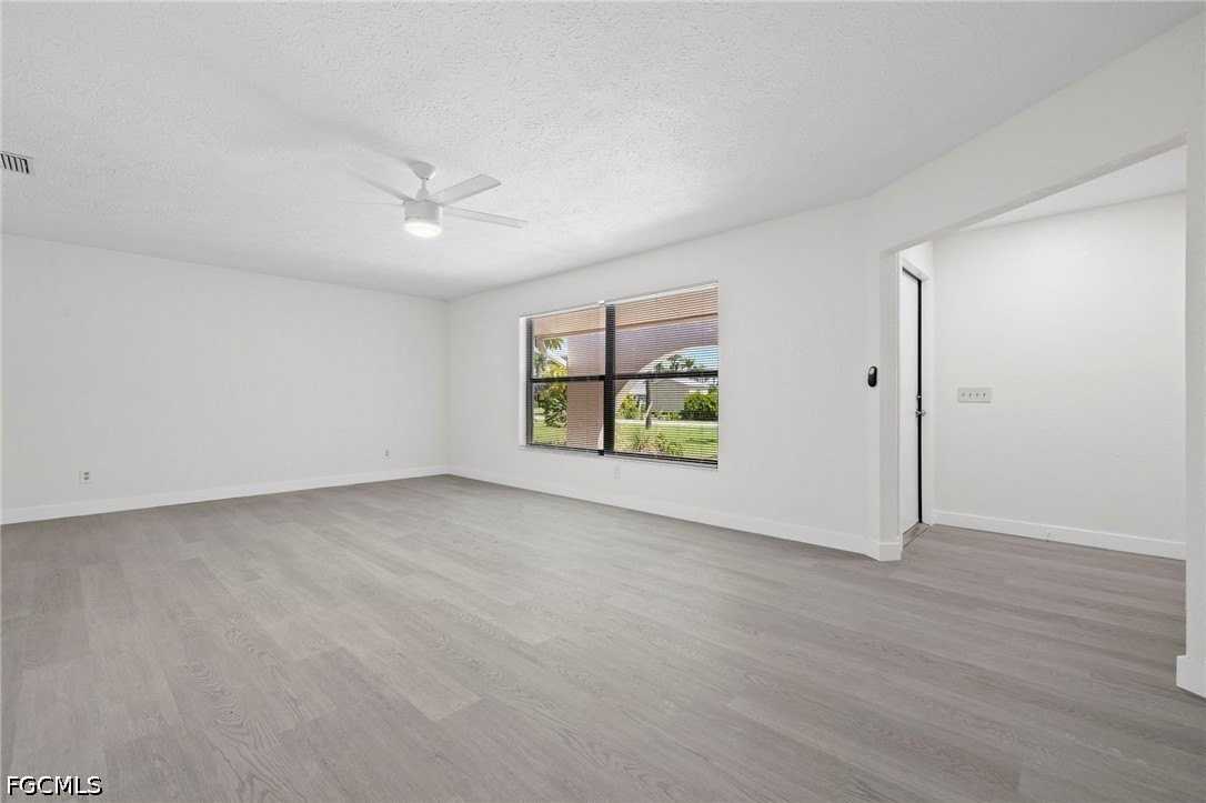 5734 Sw 1st Ct - Photo 3 of 24