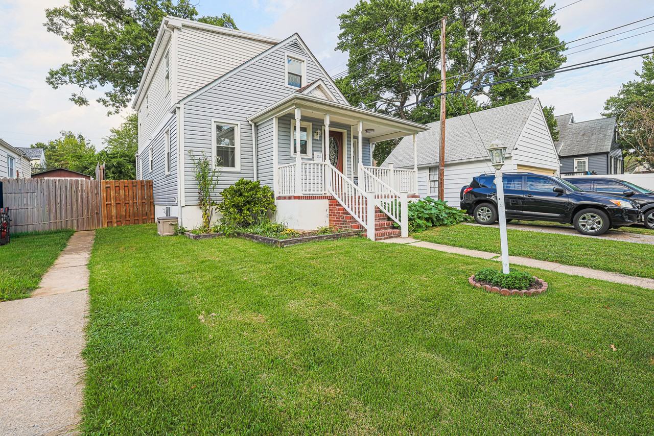 2528 Canterbury Rd #SFP - Photo 2 of 22