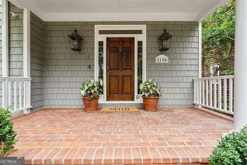 2190 Stephen Long Dr Ne - Photo 2 of 33