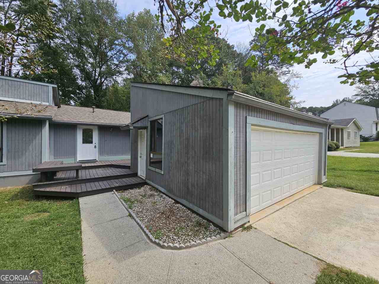 107 Sweetgum Rd - Photo 2 of 25