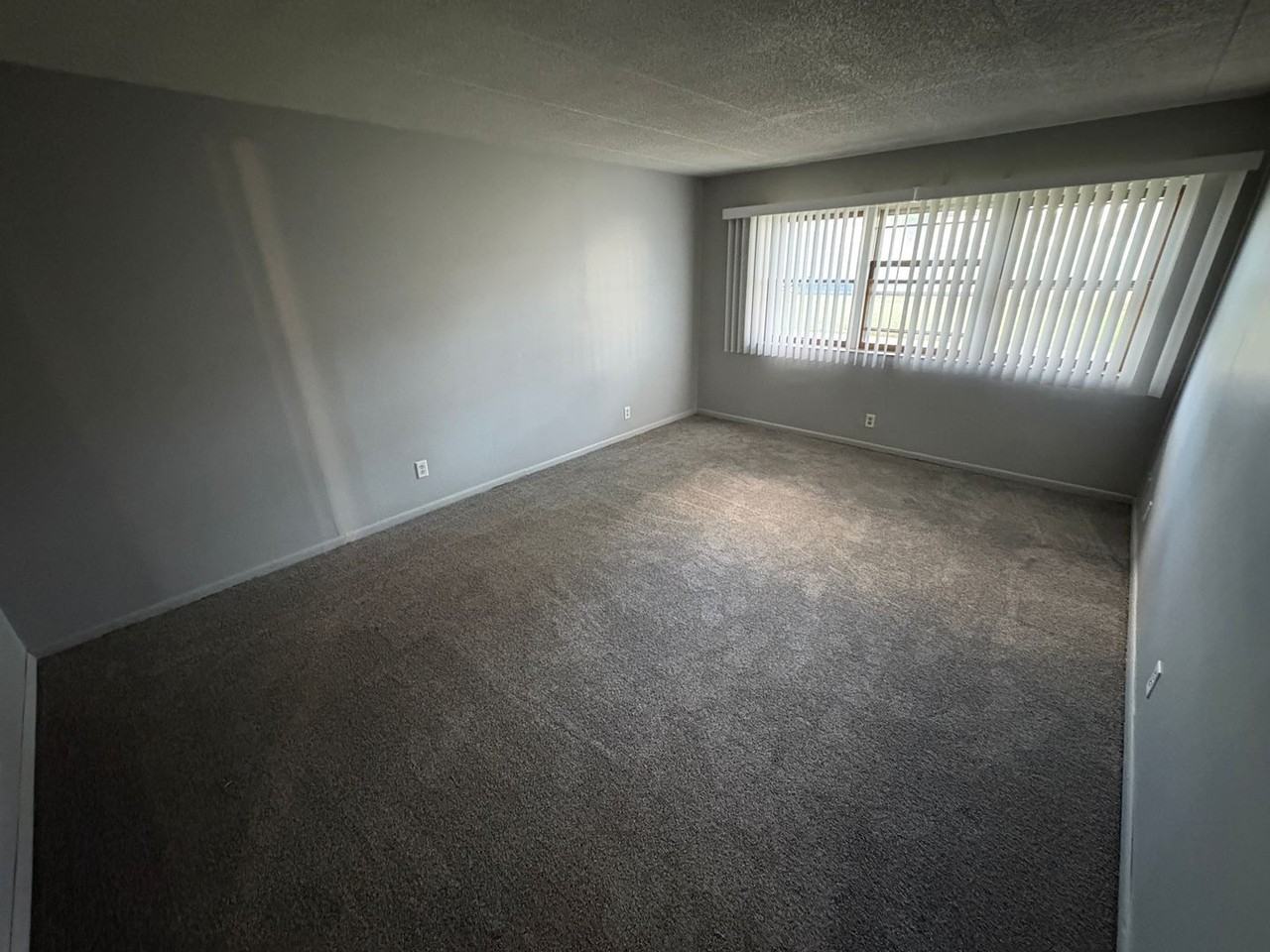 645 s. 20th - Photo 3 of 24