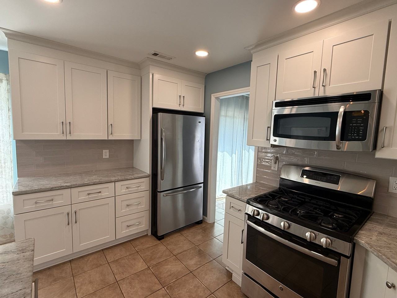 5109 Mountain Ash Ct - Photo 7 of 20