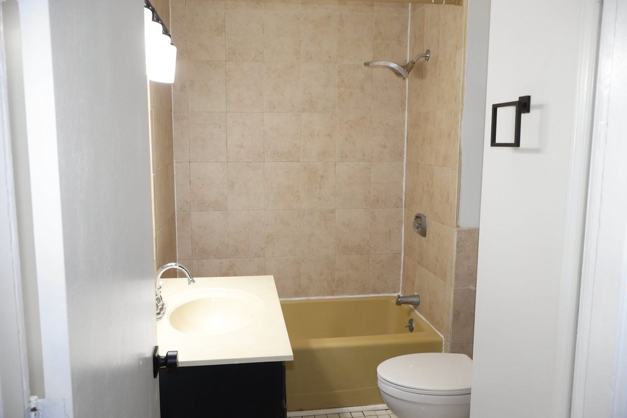 185 Anthony St #2 - Photo 7 of 20