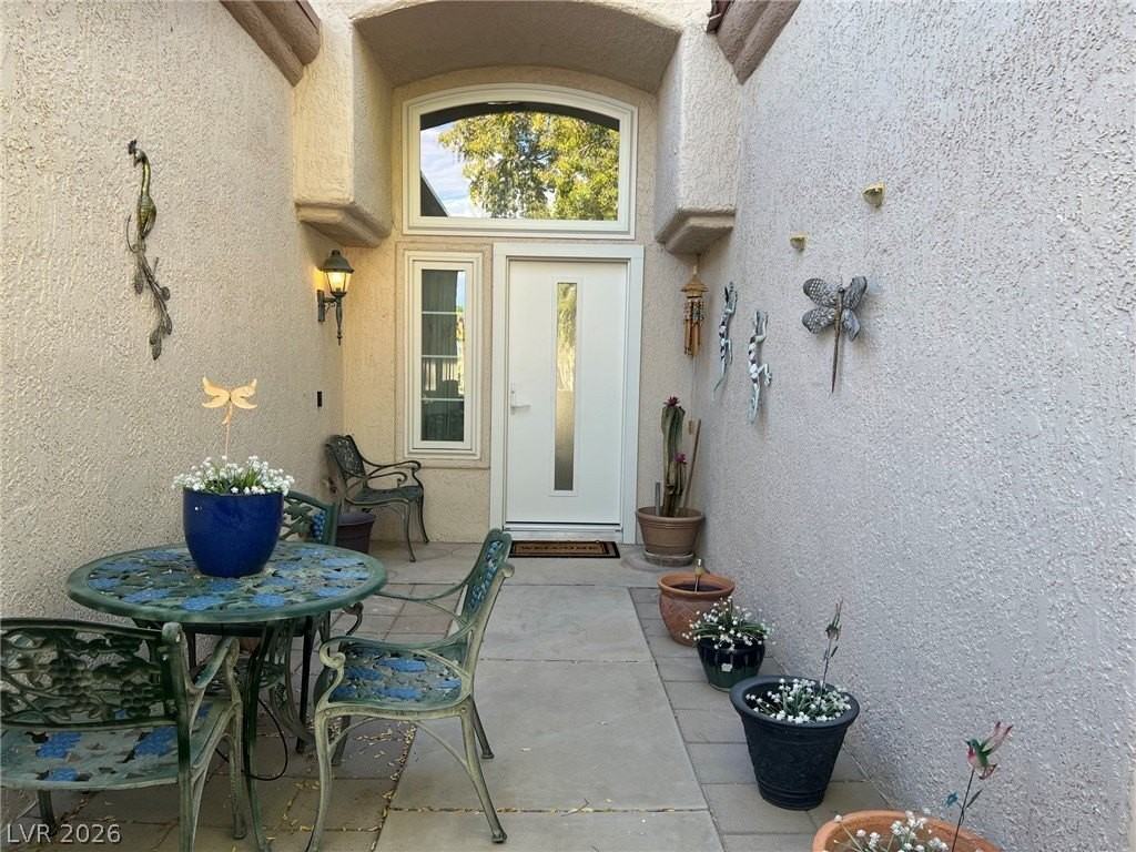 2833 Sungold Dr - Photo 2 of 19