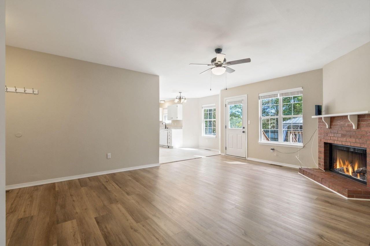 115 Richmond Heights Blvd - Photo 4 of 22