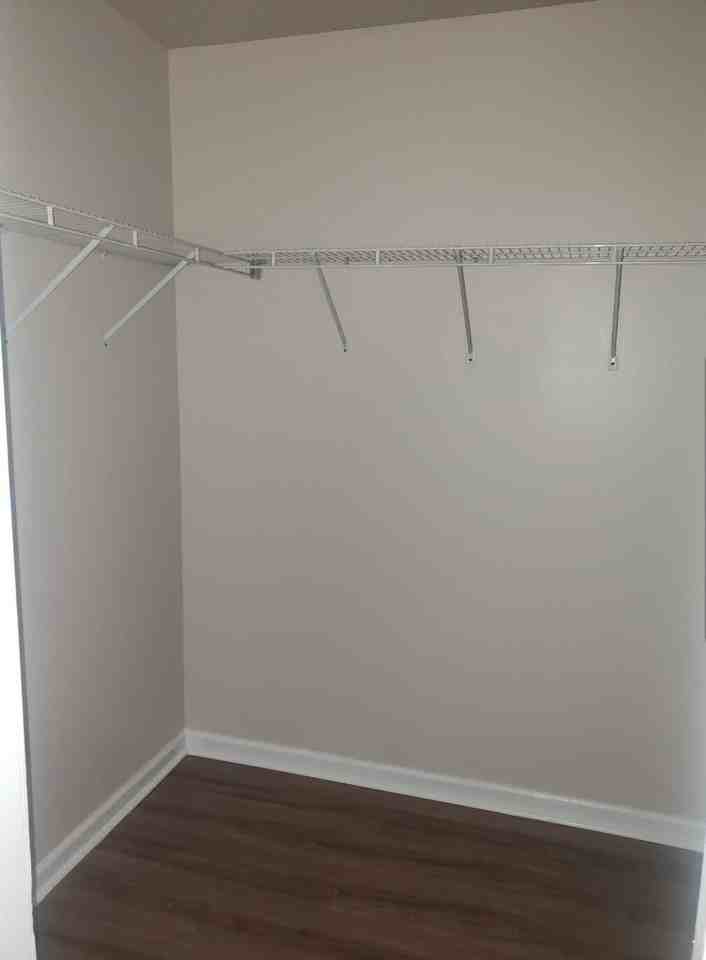 47 Bergen Blvd #2B - Photo 5 of 15