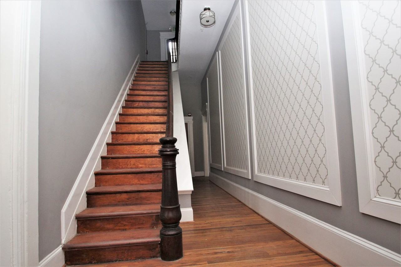 211 W Lanvale Street - Photo 3 of 4