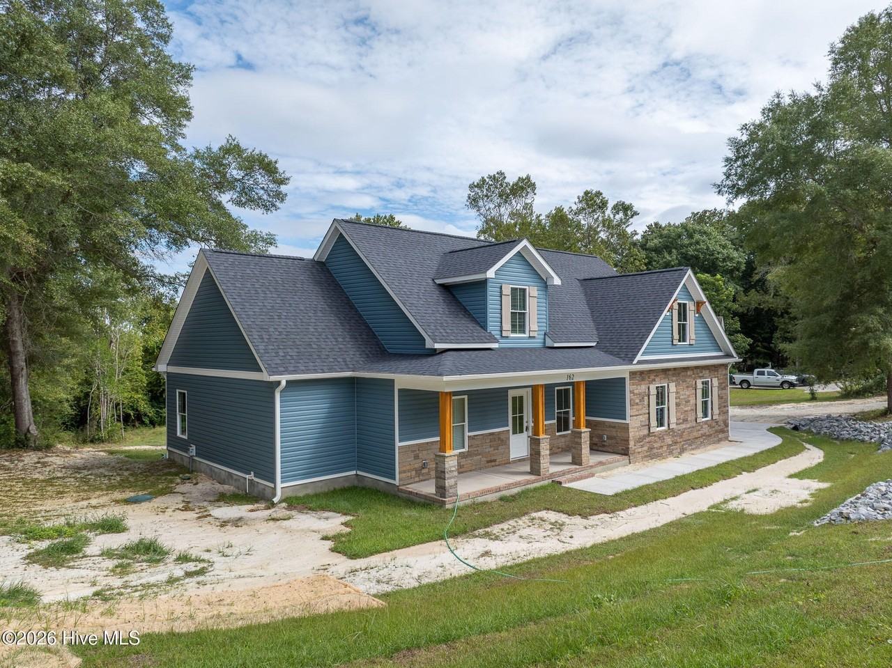 162 Tillett Ln - Photo 2 of 31