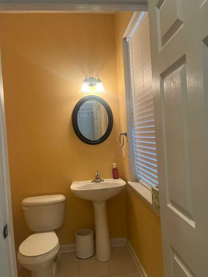 13001 Surfside Dr - Photo 4 of 12