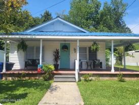 511 S Shore Dr - Photo 1 of 1