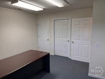 1115 N Columbia Ave #5 - Photo 1 of 1