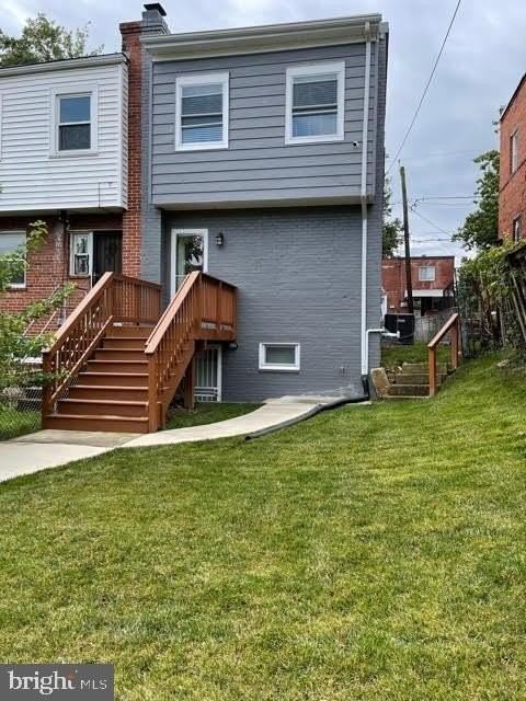 121 Darrington St Sw - Photo 3 of 15