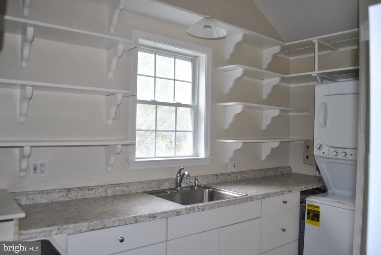 5569 Free State Rd - Photo 4 of 14