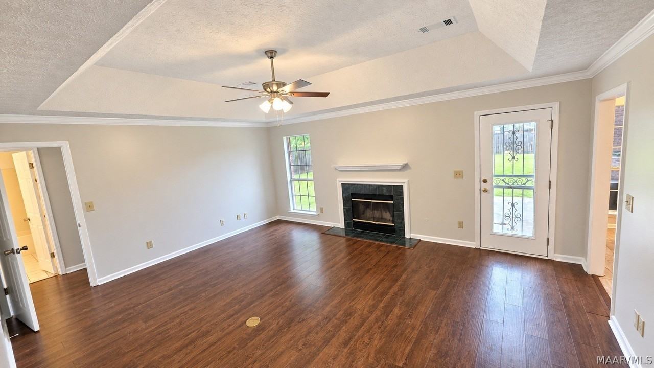 3606 Farmfield Ln - Photo 2 of 18