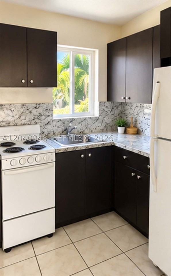 960 Biarritz Dr #2 - Photo 3 of 8