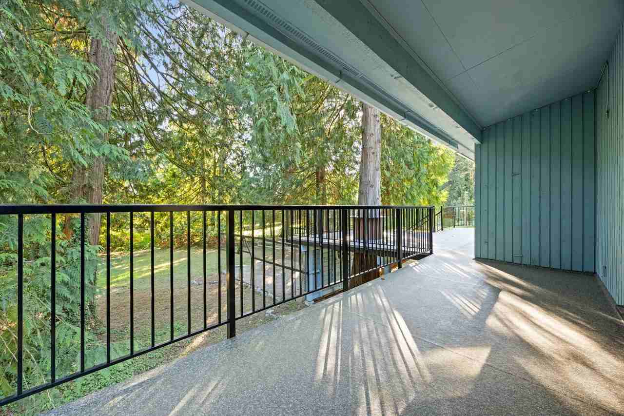 3290 Hazel Avenue - Photo 7 of 24