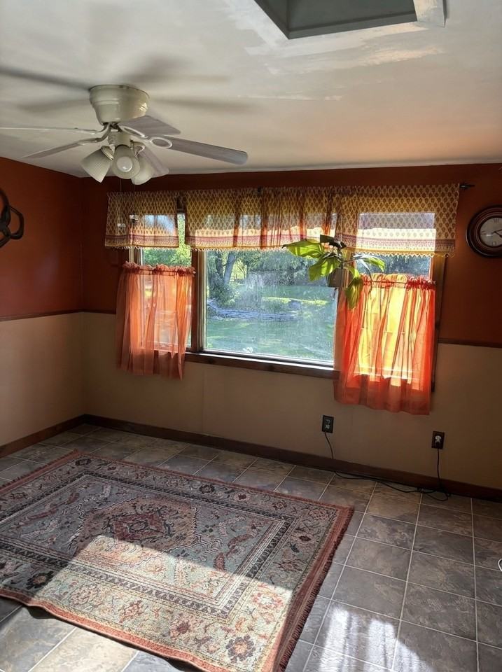 98 St Johns Rd - Photo 7 of 19