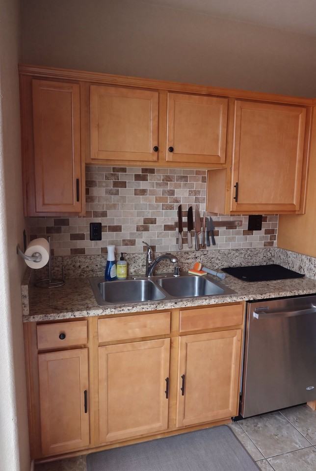 3685 Coastal St - Photo 3 of 14