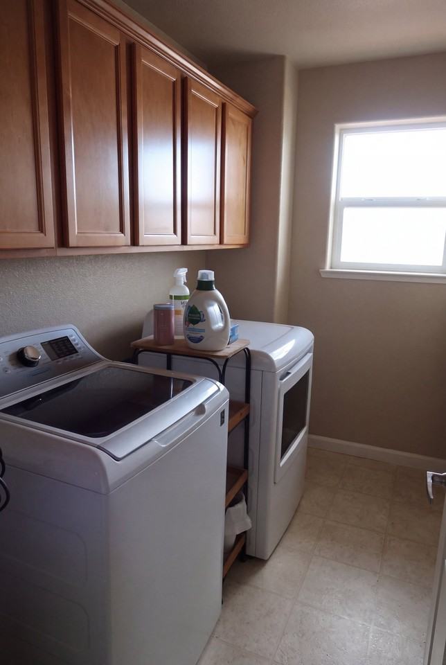 3685 Coastal St - Photo 6 of 14