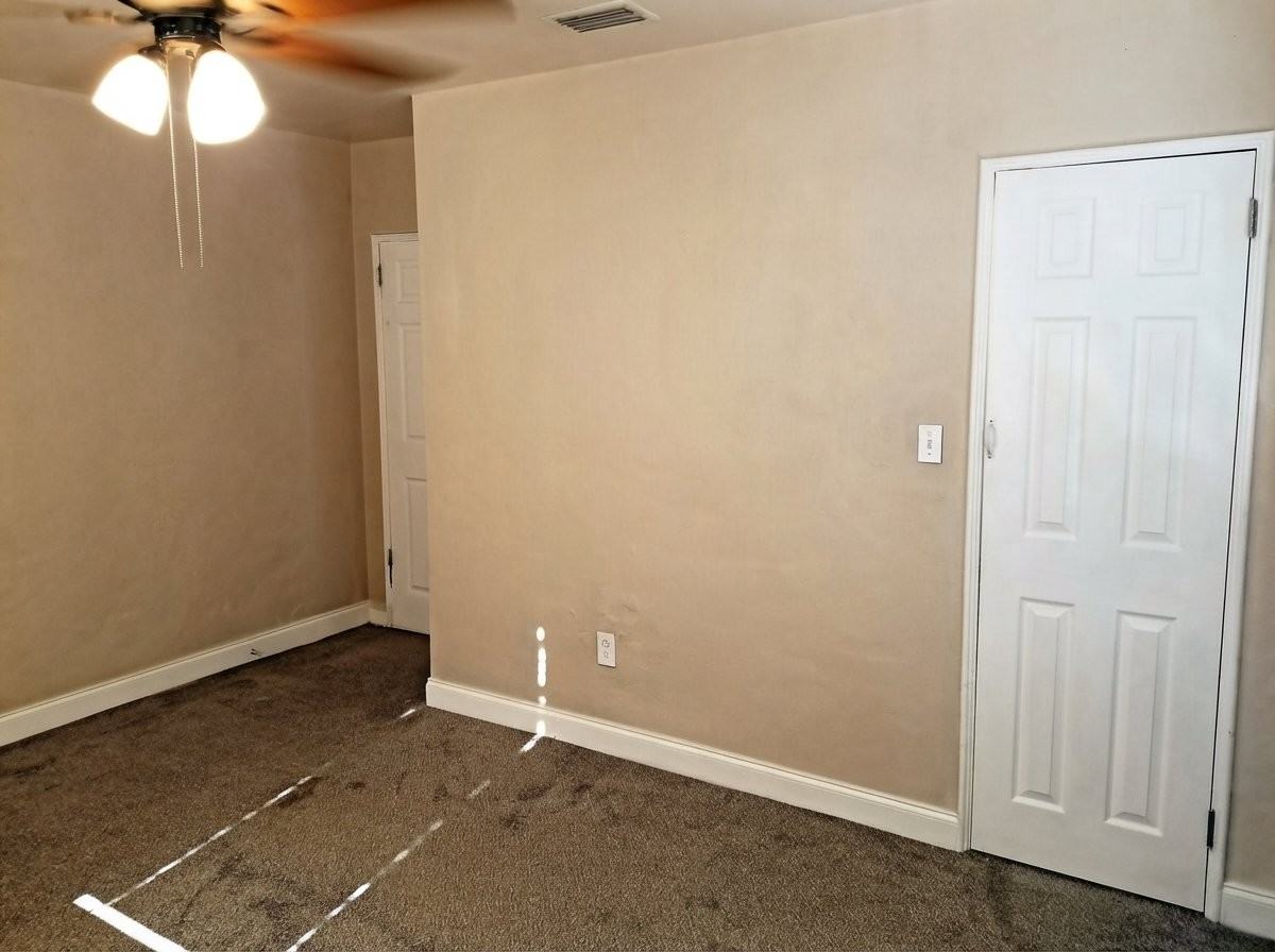 512 E Strawbridge Ave #512 - Photo 6 of 19
