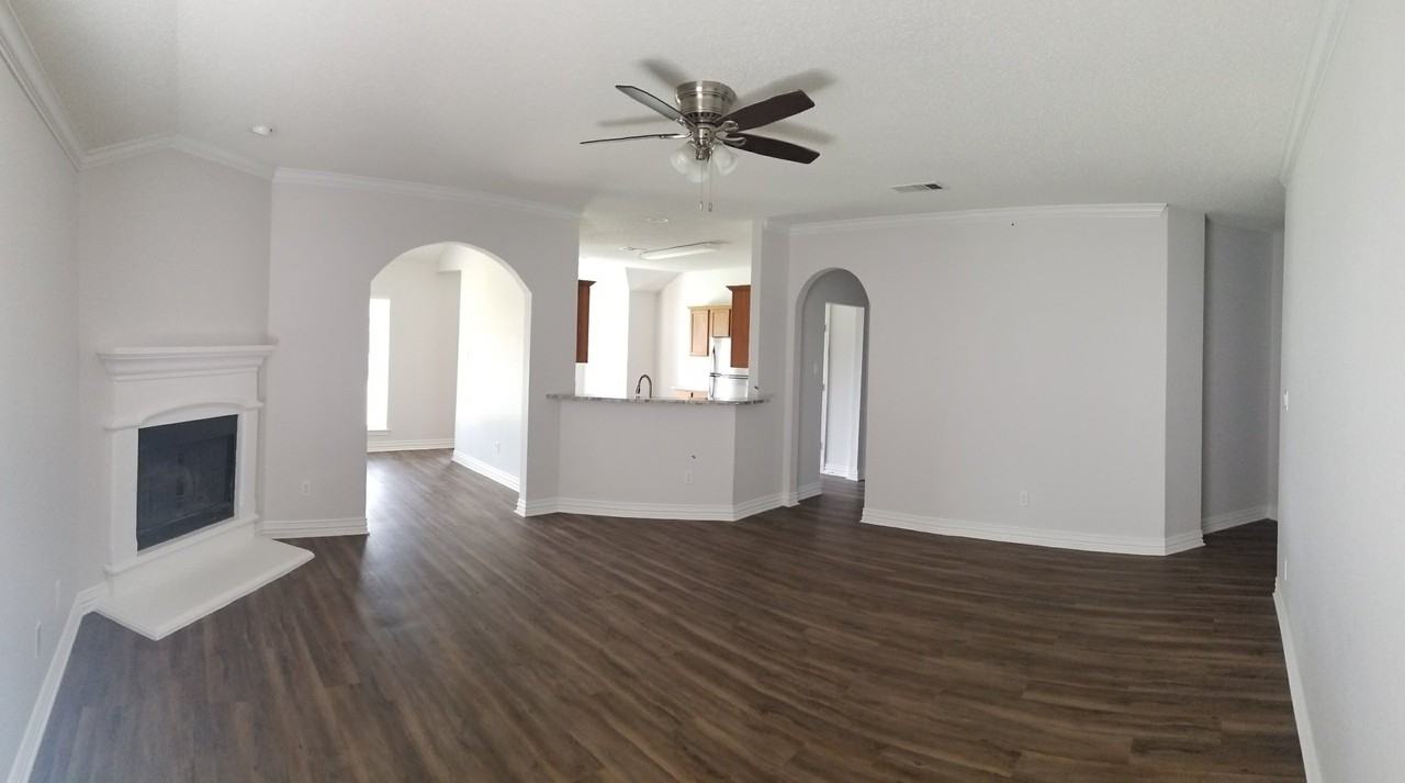 229 Stanley Dr - Photo 5 of 16
