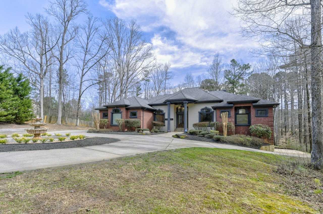 3420 Stonewall Tell Rd - Photo 2 of 9