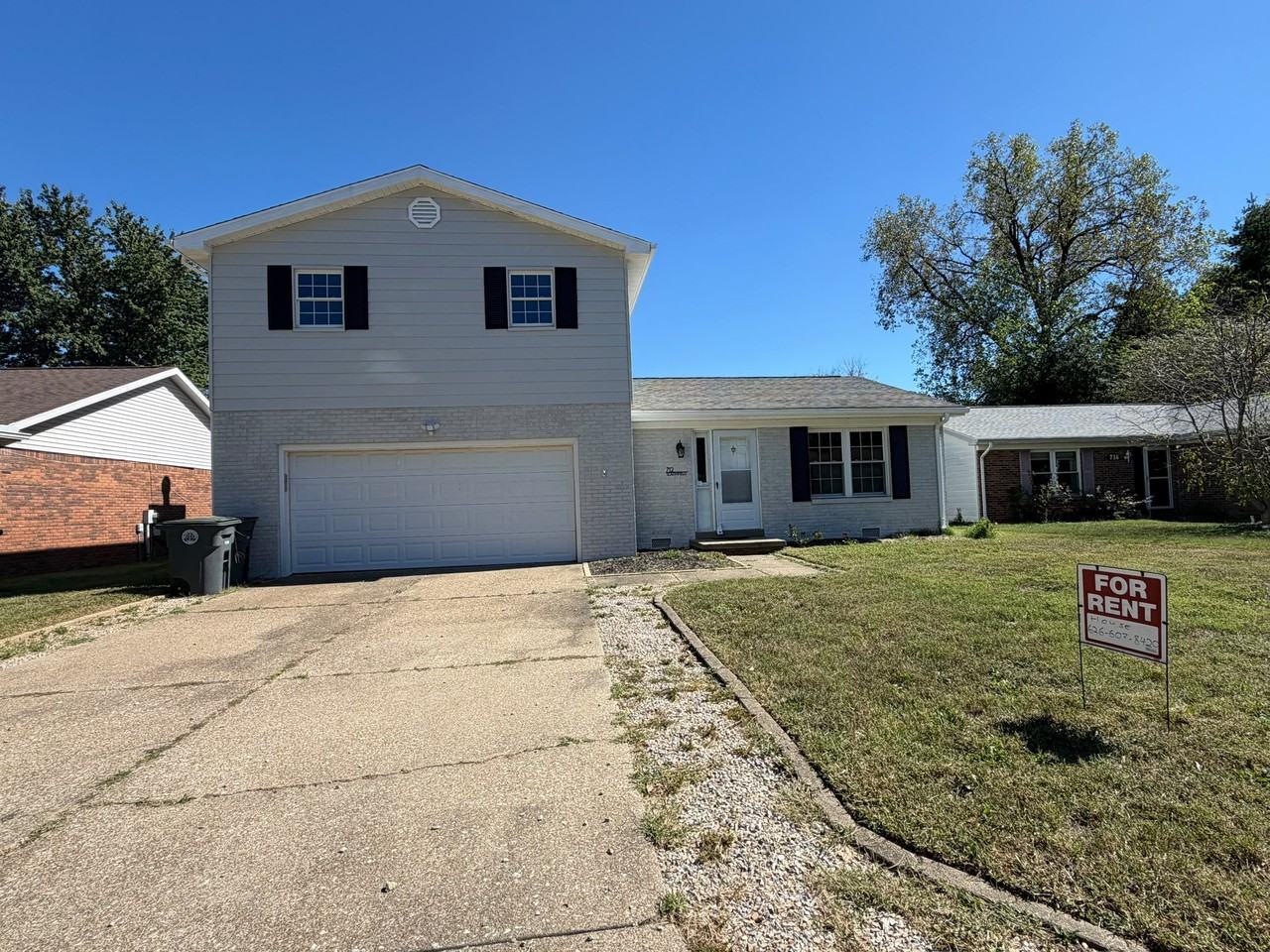 712 Southfield Rd - Photo 2 of 13