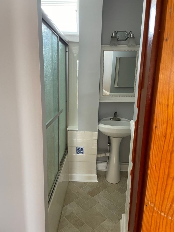 15 Kirby St #2 - Photo 5 of 5