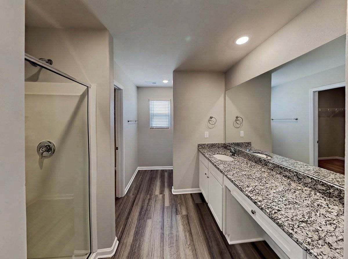 494 Aubrey Woods Dr - Photo 3 of 3
