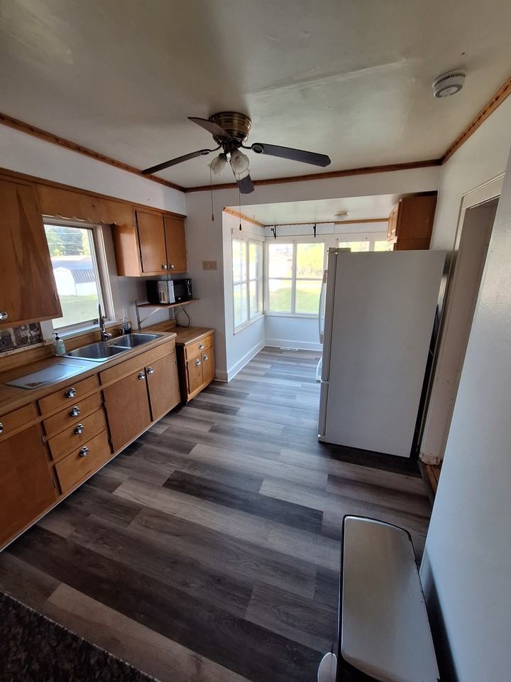 229 Lawrence St #1 - Photo 5 of 14